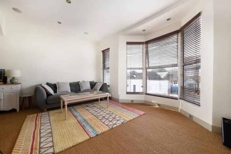 2 Bedroom Maisonette for Sale Dyke Road Preston Park