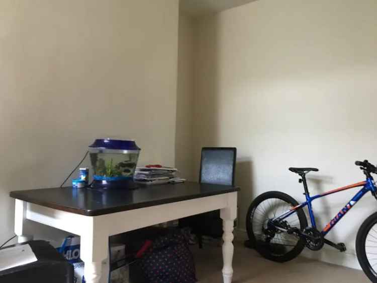 3 Bedroom House To Rent Available 05 31 2025