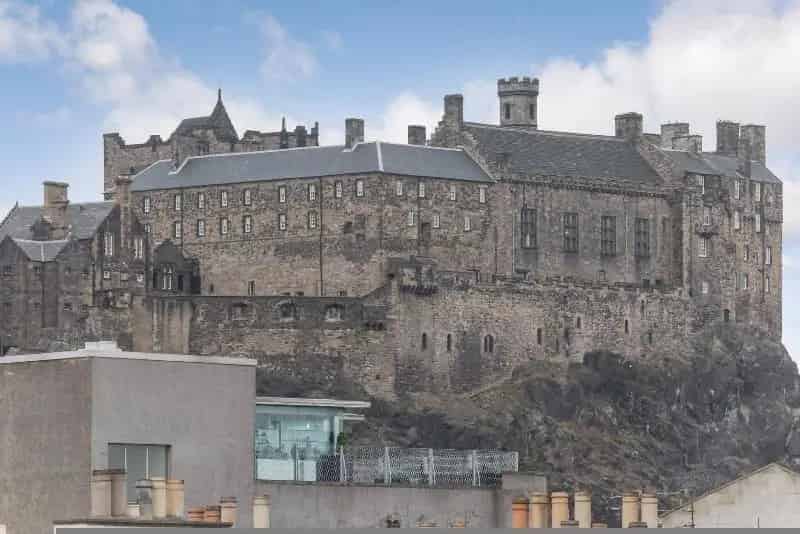 1 Bedroom Furnished Flat to Rent Edinburgh