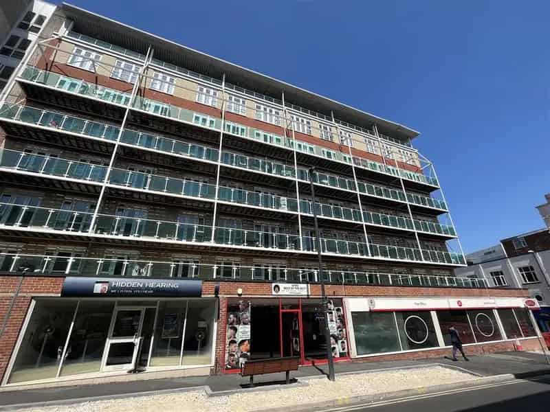 1 Bedroom Apartment for Sale