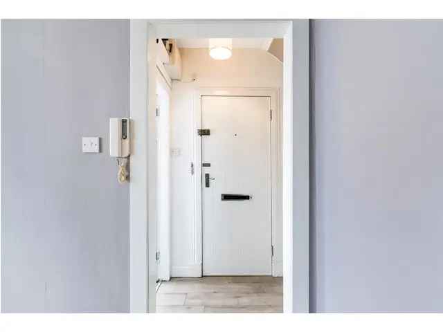 1 Bedroom Flat for Sale in Cathcart