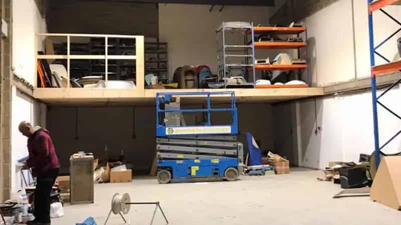 Industrial Storage Unit near M1 & M25