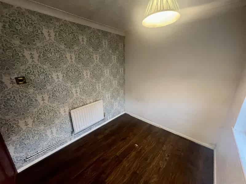 3 bedroom semi-detached bungalow for sale