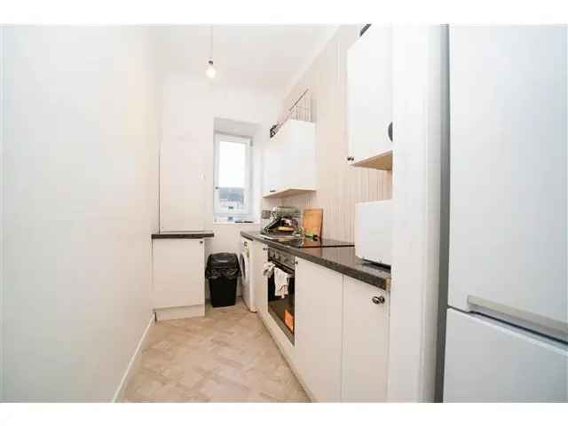 2 bedroom flat  for sale