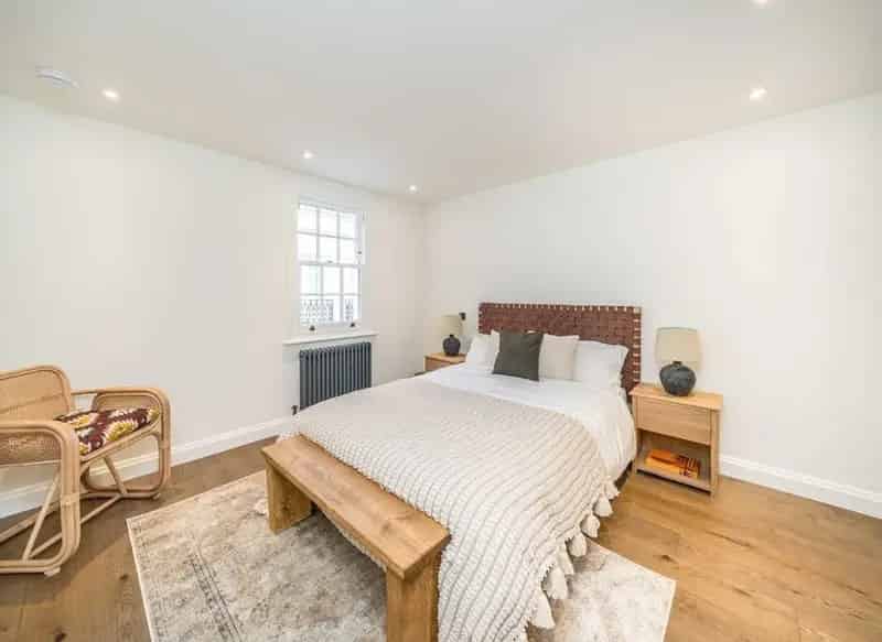 Stunning 3-Bedroom Short Let Recently Refurbished