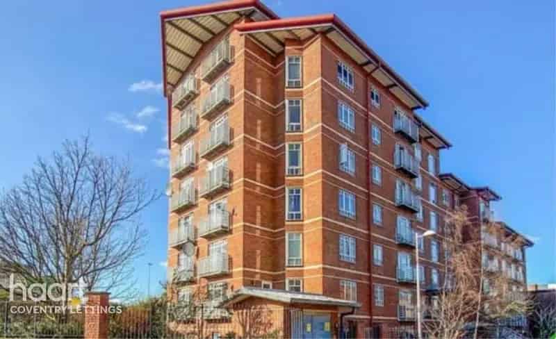 3 Bedroom Apartment to Rent