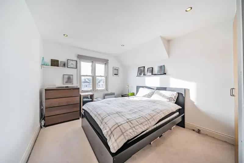 2 Bed 2 Bath Modern Apartment SE6