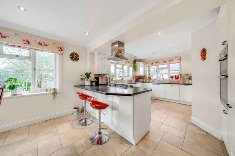 4 Bedroom Detached House for Sale Emsworth Hampshire