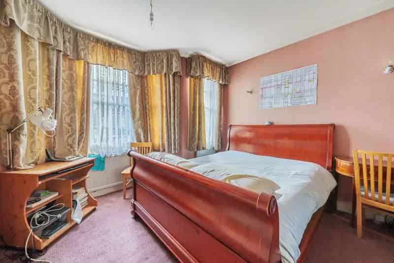 House For Sale , London, England