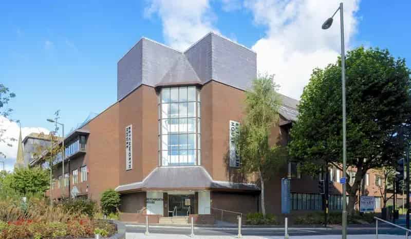Refurbished Redhill Town Centre Offices with Parking