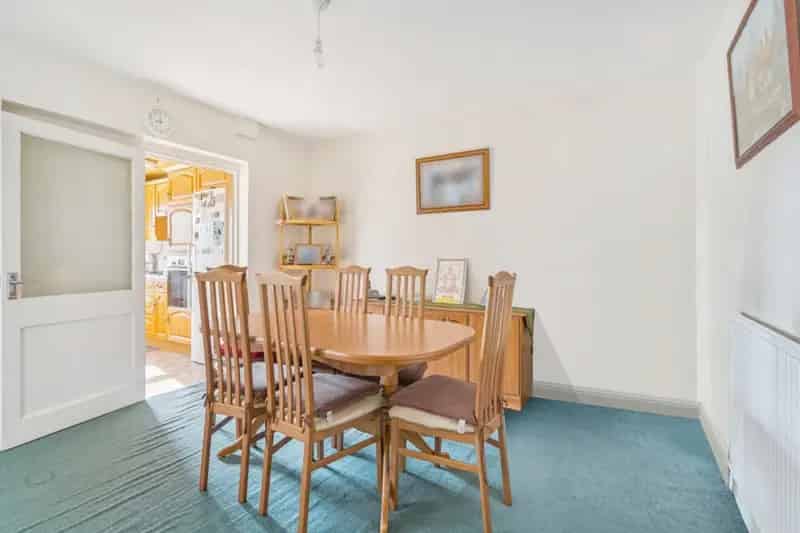3 Bed Family Home Requiring Modernisation