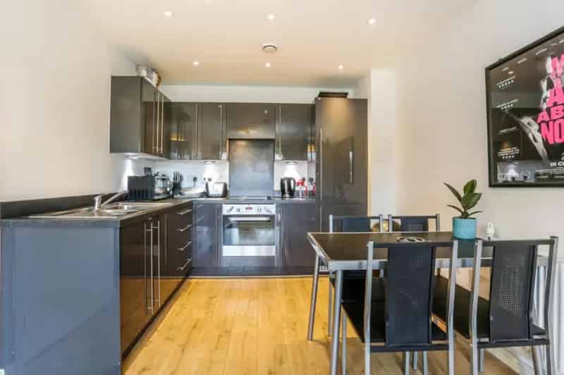 1 Bedroom Flat Riverview Apartment Near Wandle Park