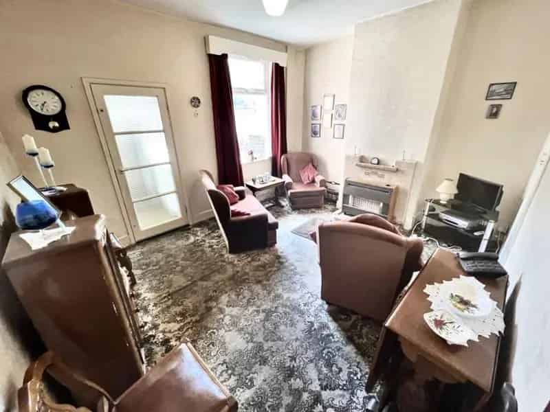 2 Bedroom Terraced House To Rent Perfect Investment Opportunity