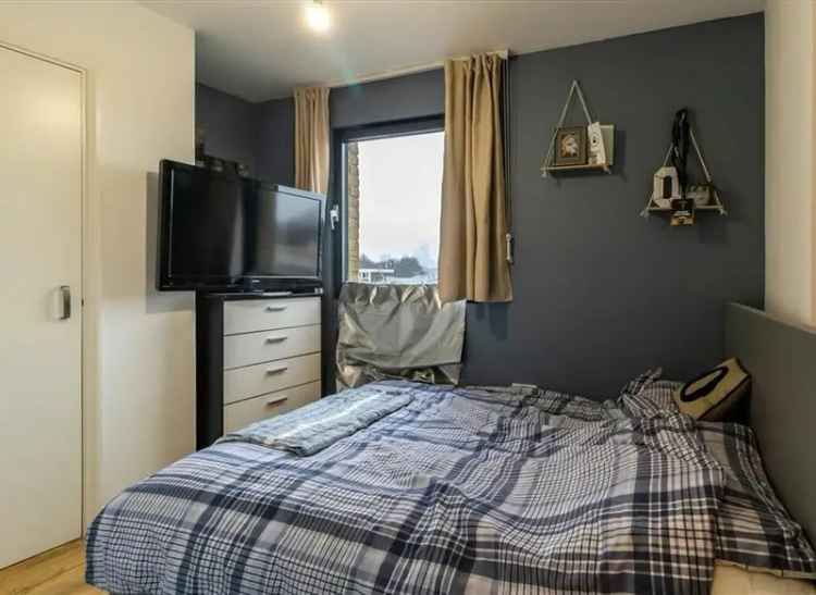 2 Double Bed Modern Apartment near Surrey Quays