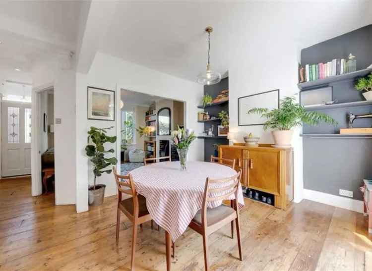 Retirement property For Sale in Foxberry Road, London, England