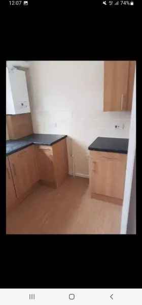 Flat For Rent in Rotherham, England