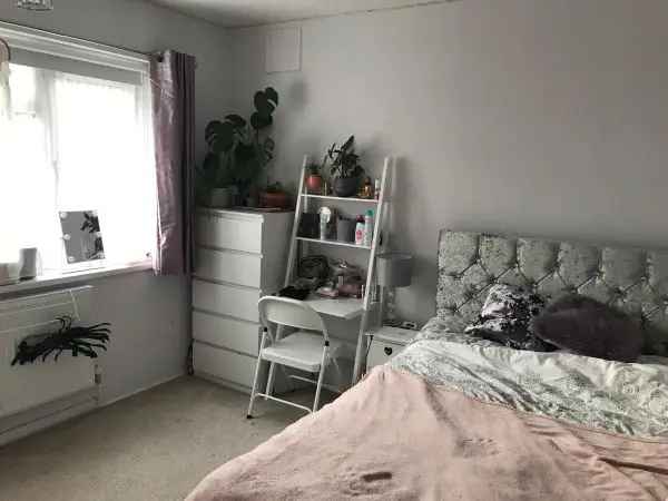 Flat For Rent in Thanet, England