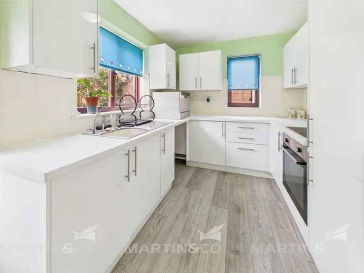 3 Bedroom Detached Bungalow For Sale Chain Free