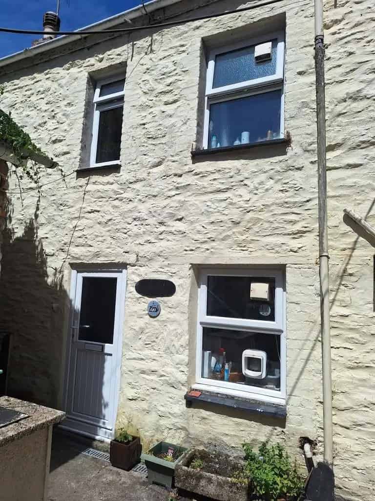 1 Bedroom Semi Detached Cottage Polruan Harbour Views