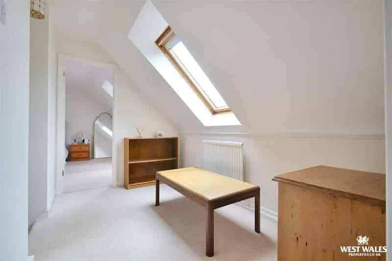 3 Bed Dormer Bungalow for Sale - Fishguard