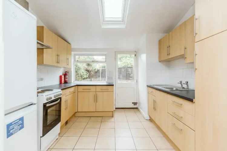 7 Bedroom Student House Gloucester Road