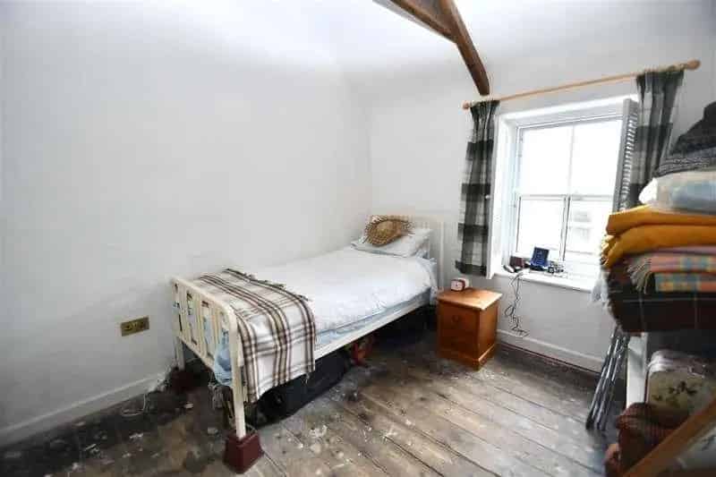 1 Bed Cottage for Sale in Penryn