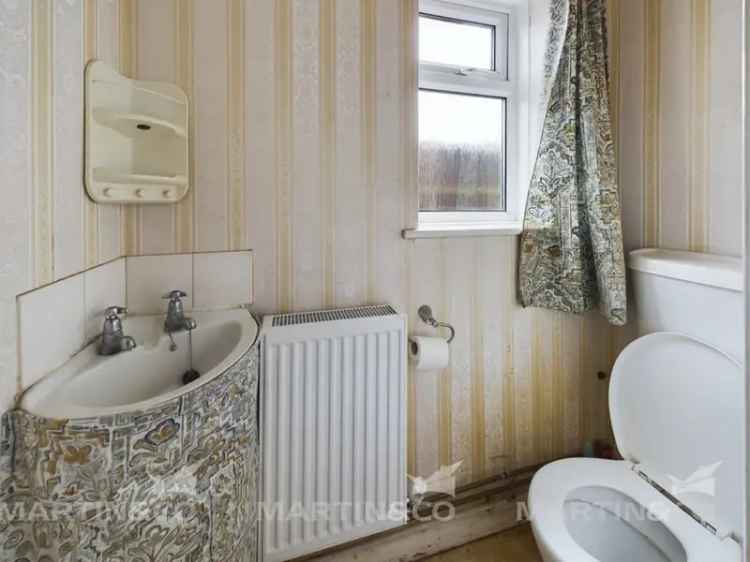 4 Bedroom House For Sale - Renovation Project