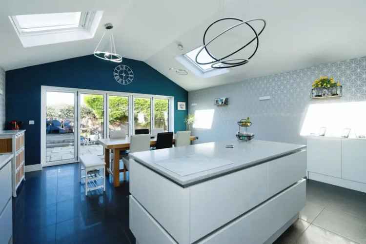 4 Bedroom Extended Bungalow with Ample Parking and Modern Amenities
