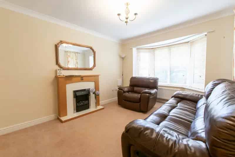 4 Bedroom House To Rent