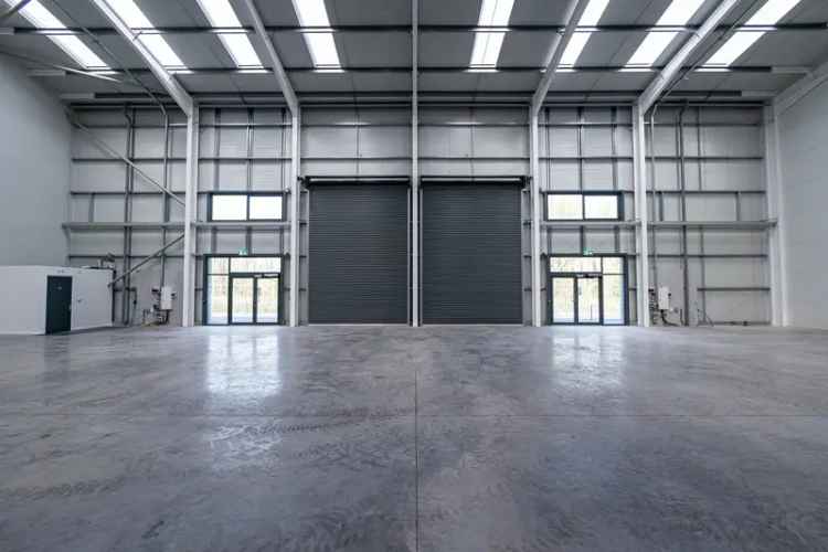 Astmoor Point Industrial Units For Lease