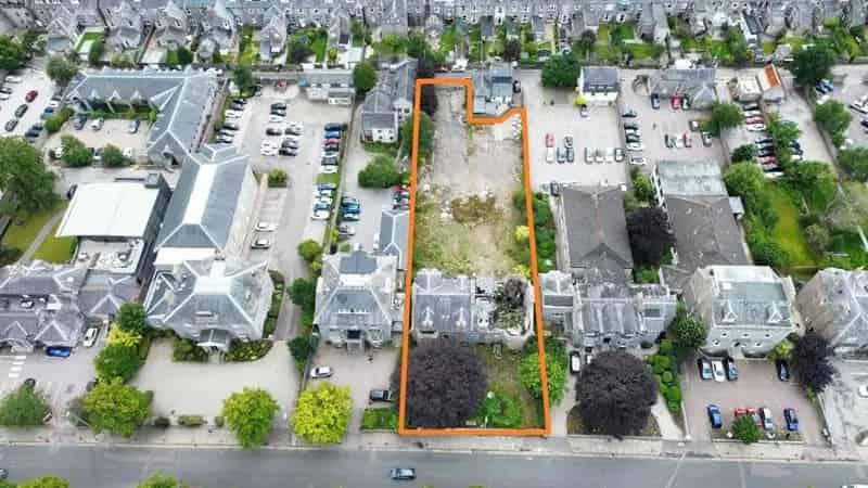 10 Residential Units Planned Conversion Granite Townhouses