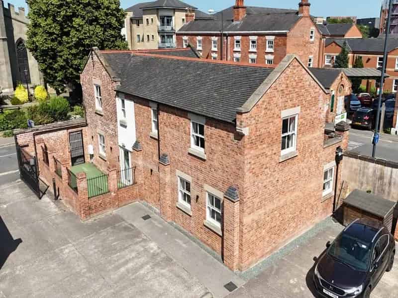 5 Bedroom HMO House to Rent in Derby