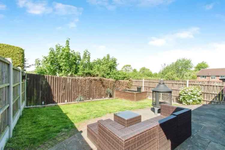 3 Bed Detached House with Ensuite, Garage and Garden