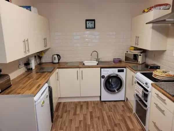 3 Bedroom House Near Crookhorn School Berewood Estate