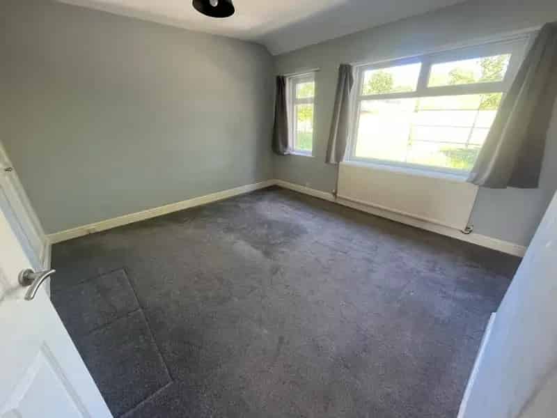 House To Rent Available Now