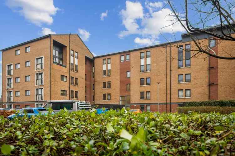 2 Bedroom Apartment for Sale in Finnieston