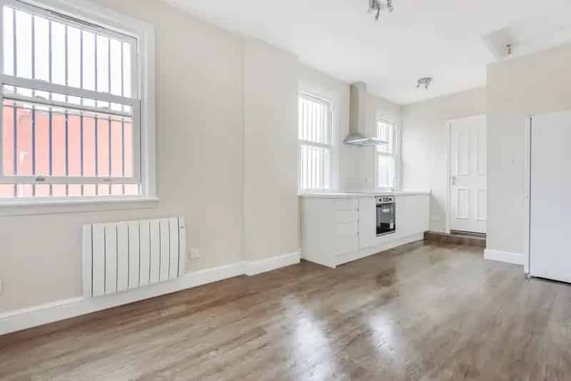 Windsor Town Centre Studio Flat to Rent