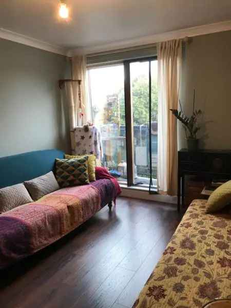 Beautiful Bright Flat in Central London