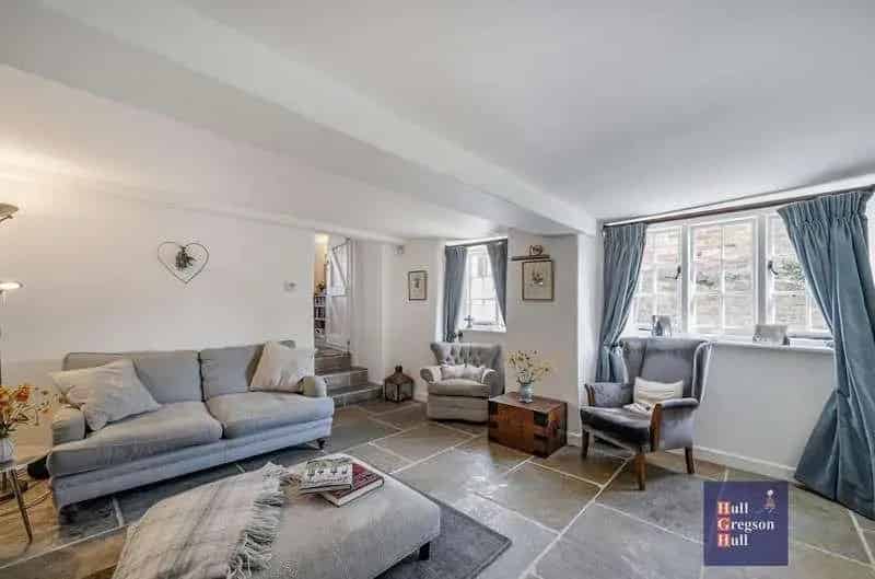 3 Bed Grade II Listed Cottage for Sale