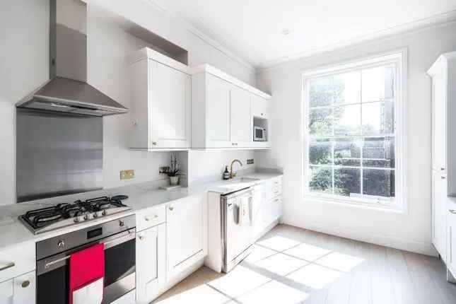 Maisonette for sale in Ellington Street, Barnsbury N7