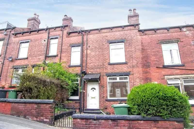 Two Bedroom House For Sale Near Armley Park