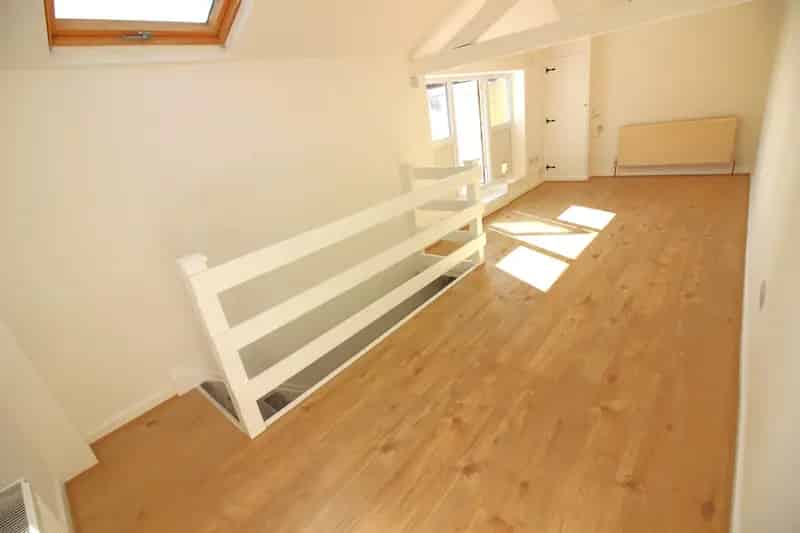 2 Bedroom House Near Churchtown Village