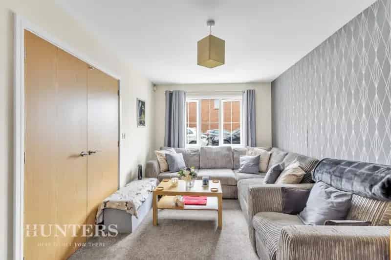 3 Bedroom Detached House For Sale Chadderton