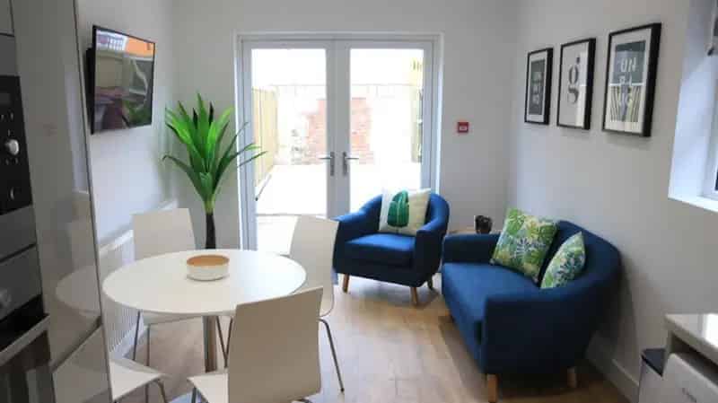 1 Bedroom Flat To Let Near Reading Main Station All Bills Included
