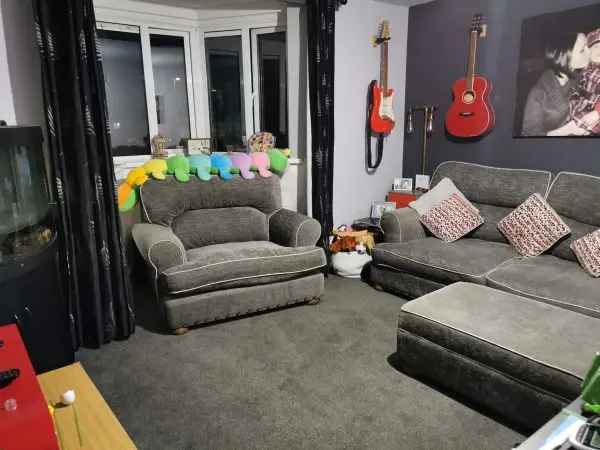 Flat For Rent in Havant, England