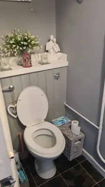 3 Bedroom House Near Station and Shops