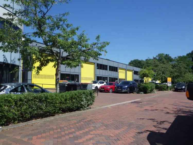 Spectrum Court Warehouses: 10 Units with 3-Phase Power and Loading Doors