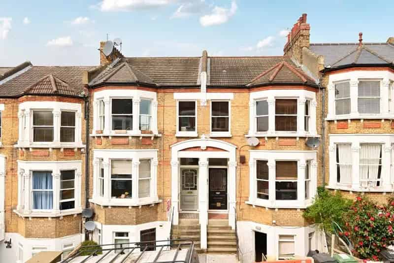 Two Bedroom Victorian Conversion Flat Brockley