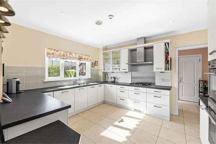 5 Bed Detached House with 4 Reception Rooms Peebles