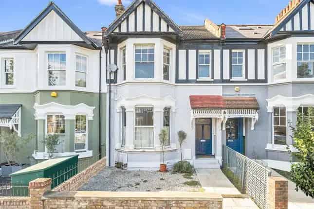 Victorian Terraced House with Planning Permission for Extension Near Queens Park